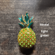 Brosche Ananas Brosche – Goldgrüne Strass Anstecknadel für Damen Exklusive Vintage  Ein Statement Schmuckstück