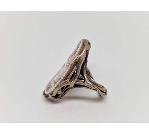 Ring mit handgeschnitzter Camee Sternzeichen Ring mit handgeschnitzter Camee Sternzeichen