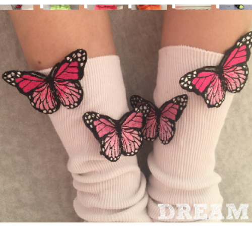 Socken mit 3D-Effekt – Schmetterlinge als Highlight! Socken mit 3D-Effekt – Schmetterlinge als Highlight!